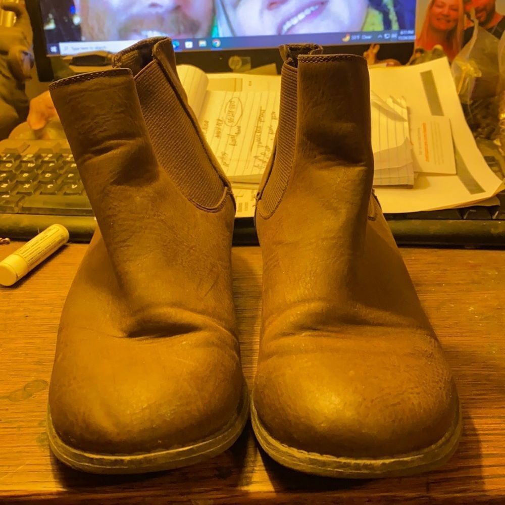 Brown booties sz. 7.5